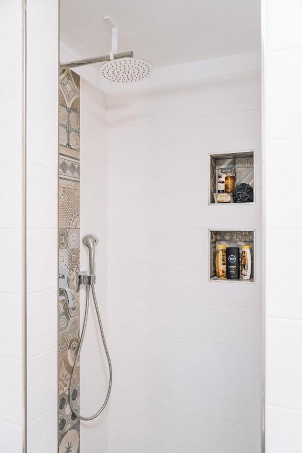 Apartma Ob Stari Murvi, Sezana Sežana Exterior foto